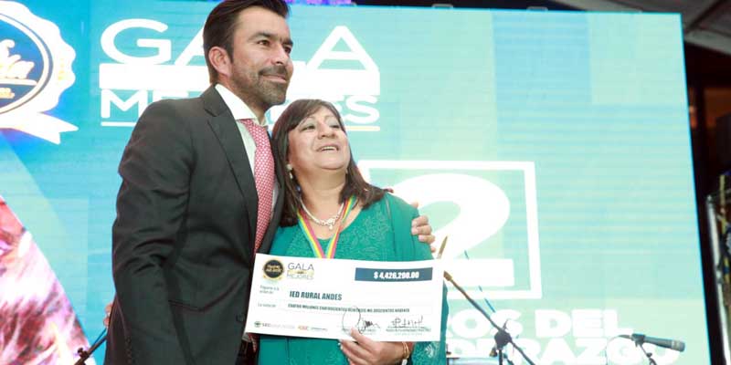 Cundinamarca premió a sus ‘maestros que dejan huella’
























