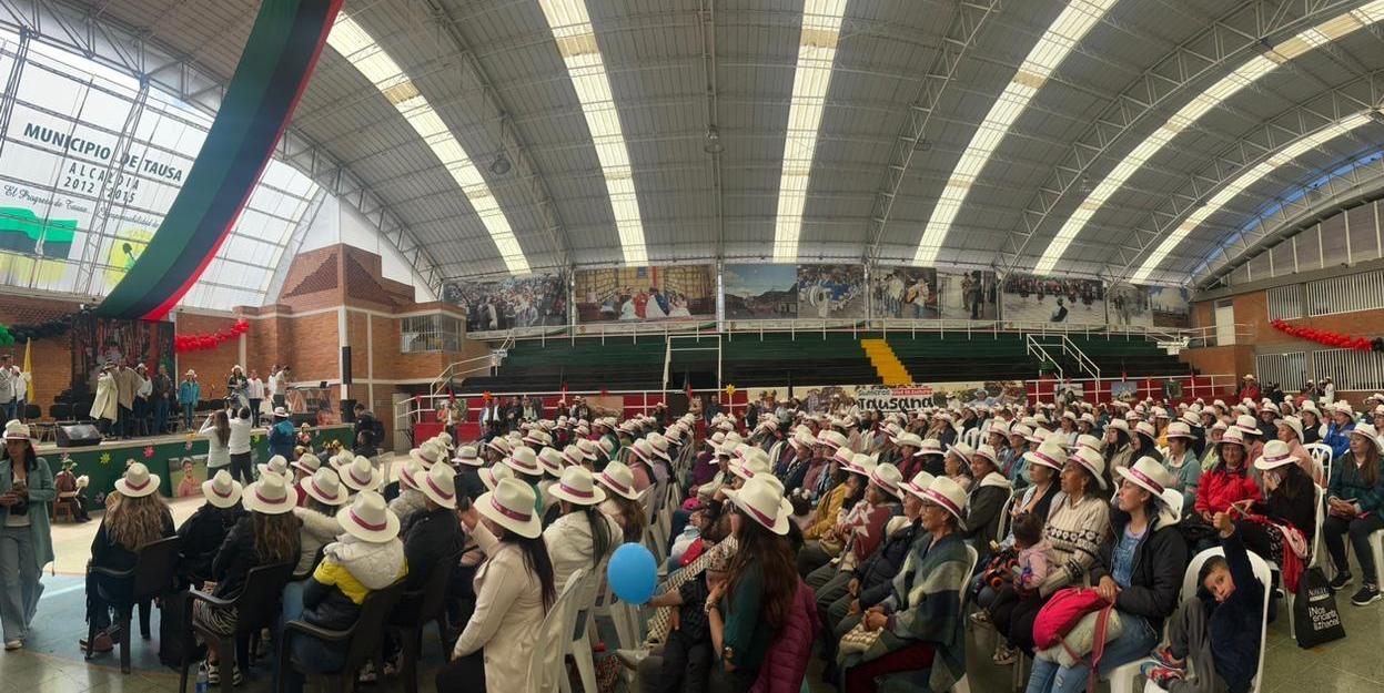 Cundinamarca rindió homenaje a las mujeres rurales en su día 

