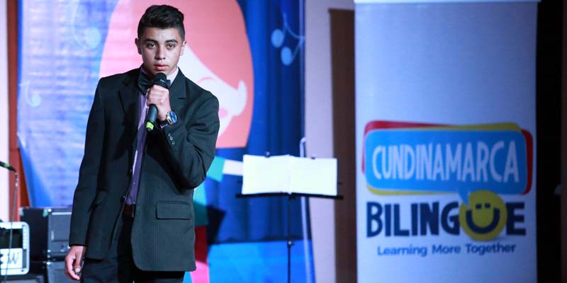 Talento desbordante en el encuentro departamental Song Fest 'Sing and Shine'

















































