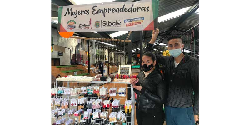 Mujeres cundinamarquesas presentes en la plaza de mercado del 20 de Julio

