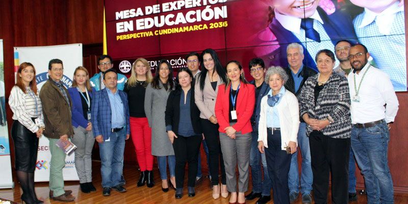 Cundinamarca discute modelo de educación para la generación 2036






















