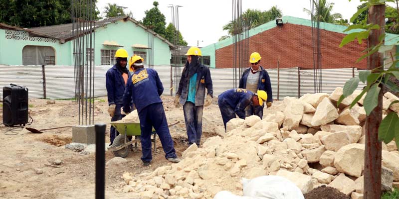 $9.600 millones para megacolegio campestre en el municipio de Ricaurte












































