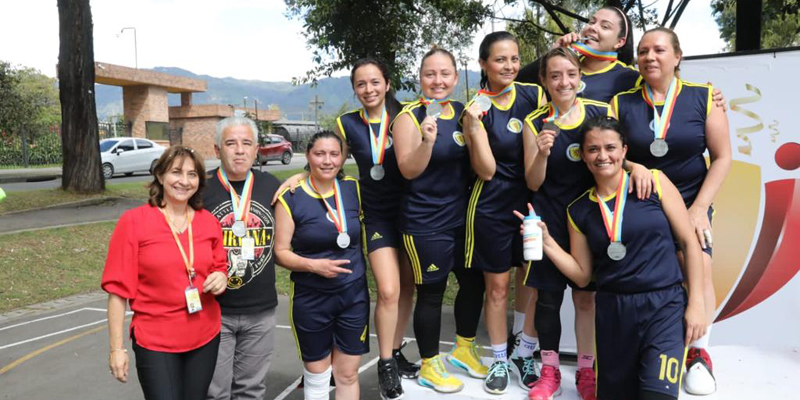 Equipo femenino de Indeportes se corona campeón de baloncesto en la Copa Mundialista 2022

